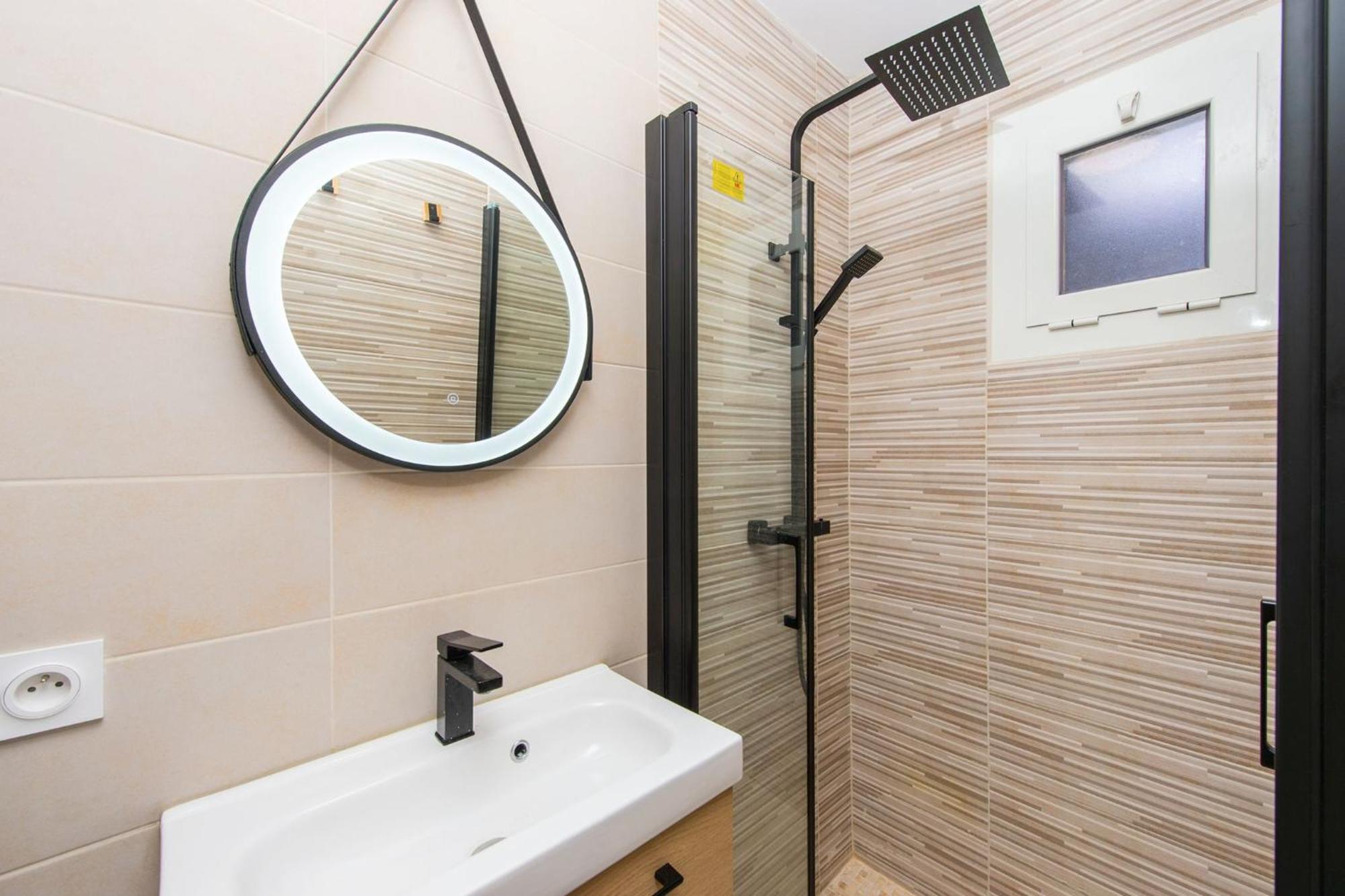 Appartement Carnoles Pres Des Plages Rocabruna Exterior foto
